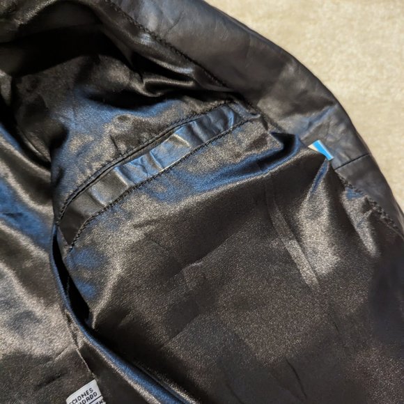 Men's Authentic Argentine Leather Jacket - Picture 5 of 8